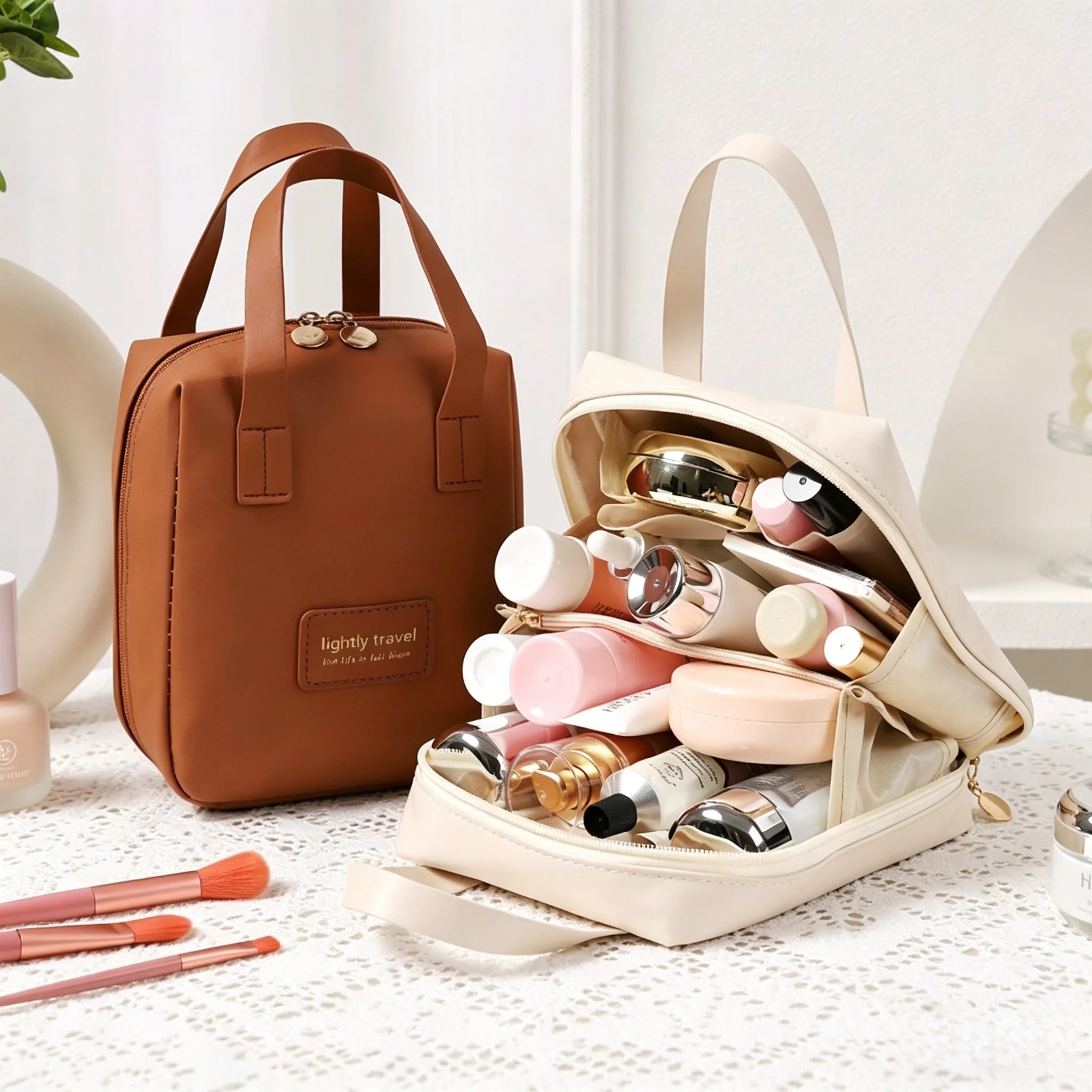 Portable Travel Makeup Bag with Large Capacity High-End Cosmetic Organizer Stylish Toiletry Storage Bag for Cosmetics
