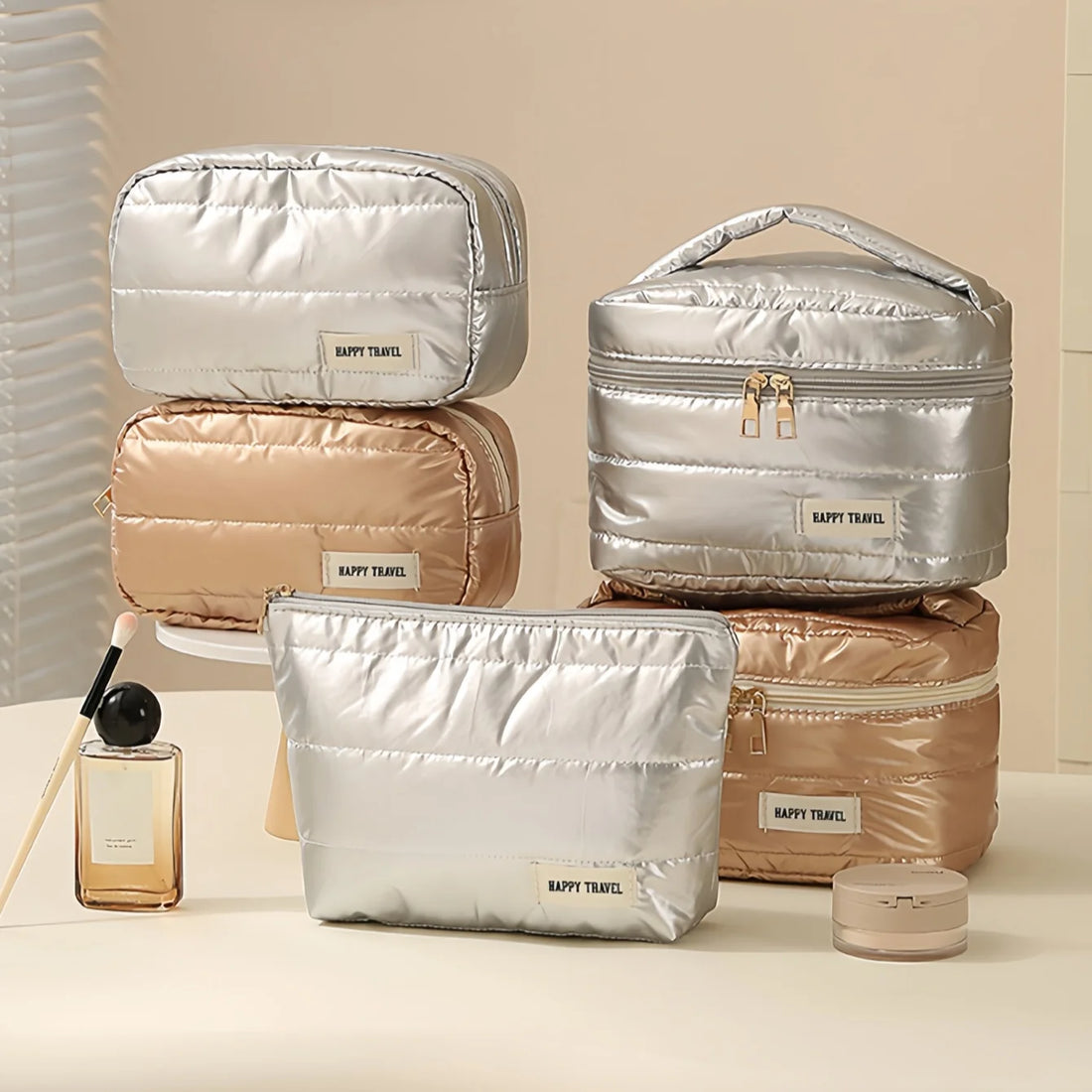 Travel Makeup Bag, Large Capacity Cosmetic Bags for Women, Portable Waterproof Toiletry Bag Makeup Organizer Bag with Handle