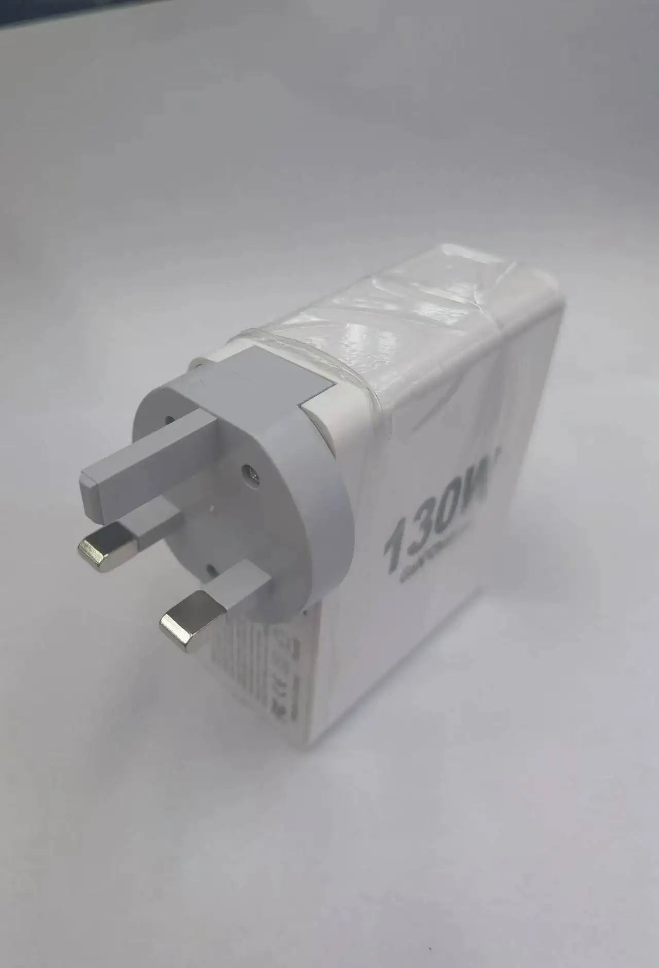 GaN  Charger, 130W USB C Wall Charger, 4 Ports Foldable GaN Charger, Fast Charger for iPhone 14/Pro Max/SE/11/XR/XS, IPAD Sams